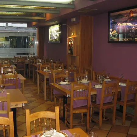 Linar Pensionat 3*